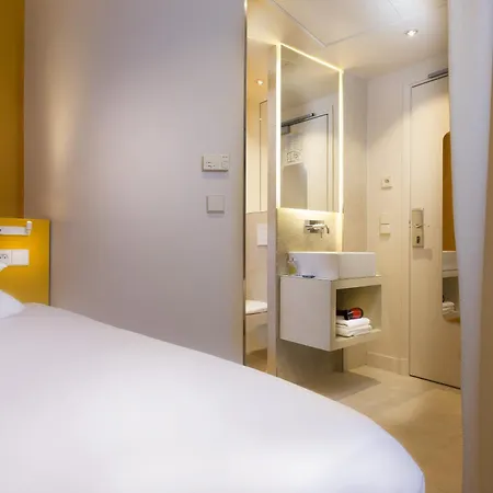 Andrea Hotel