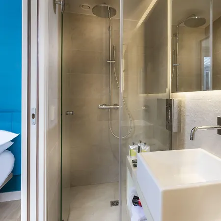Andréa Hotel 3*